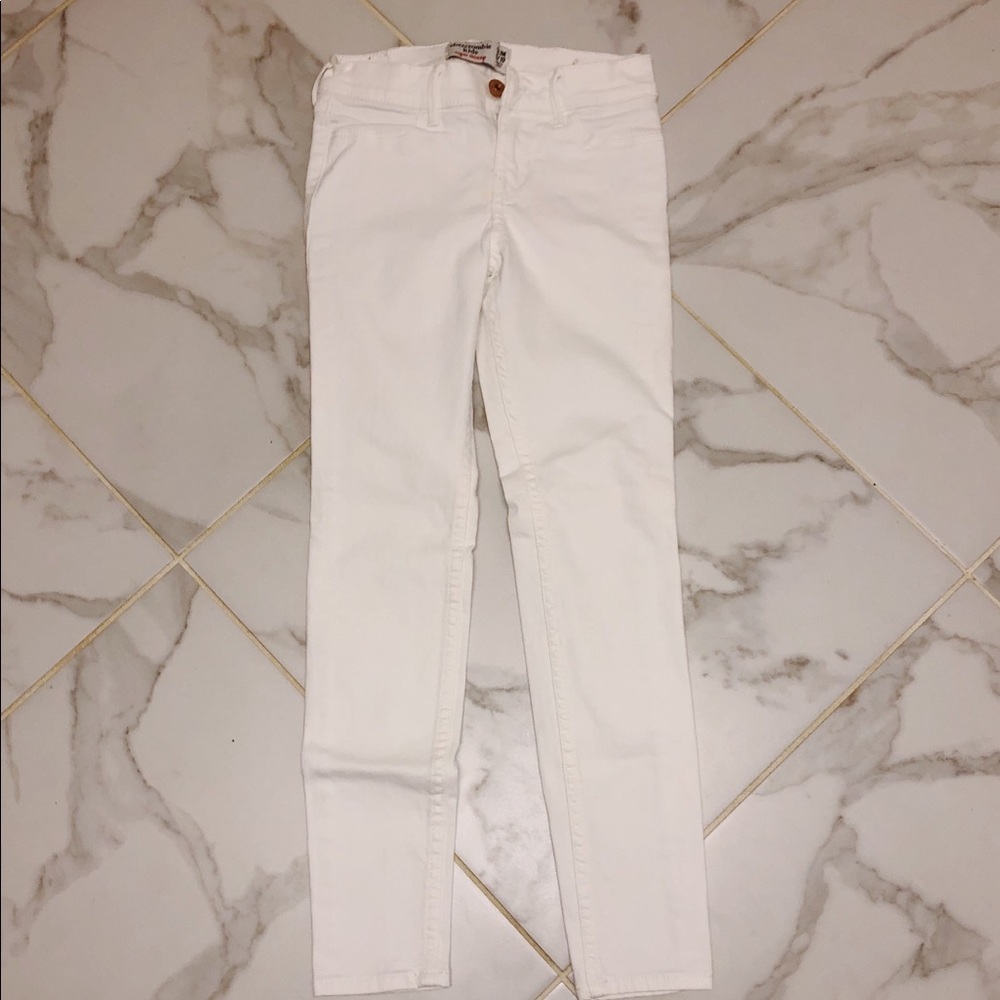 White Jeans